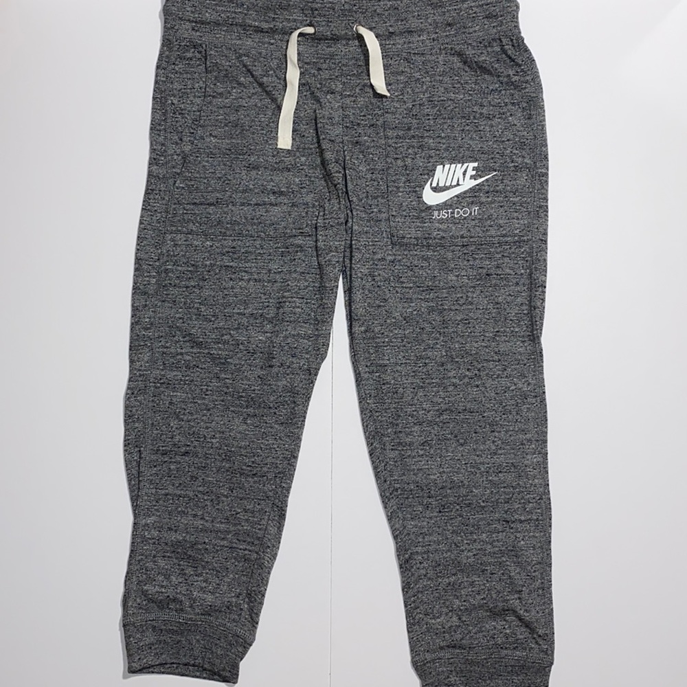 🔥NWOT - Nike 7/8 length - Size S